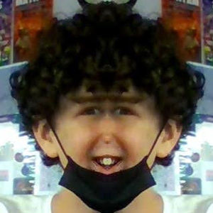 Meet your Posher, Logan